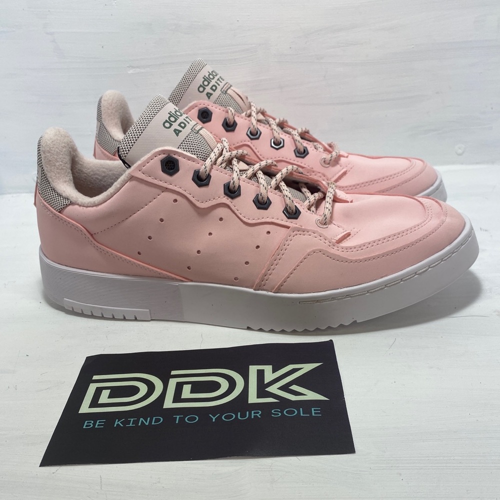 NEW Adidas Originals women Supercourt Pink  Size 9
